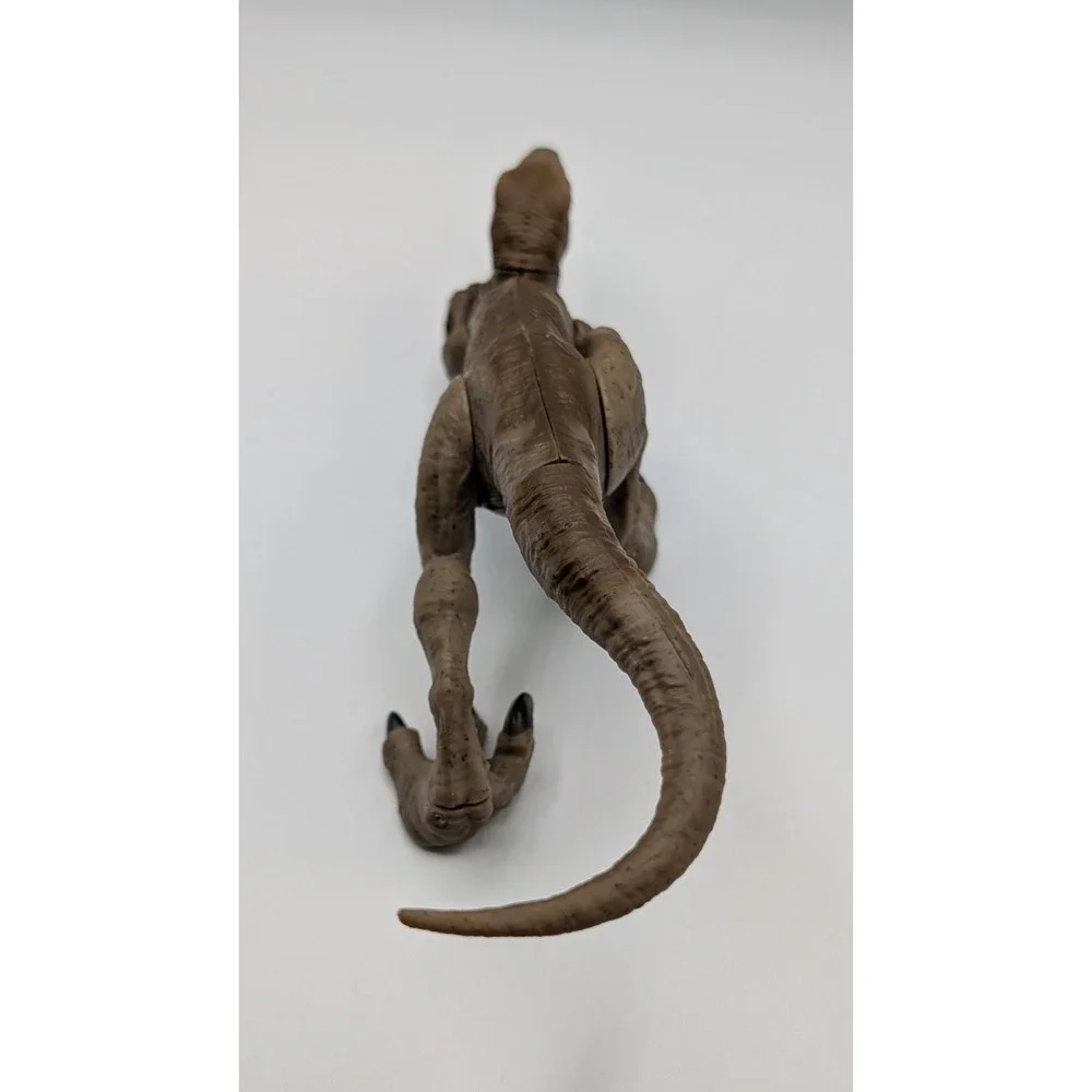2017 Mattel Jurassic World Legacy Collection VELOCIRAPTOR Dinosaur Action Figure